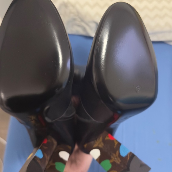 LOUIS VUITTON Yayoi Kusama Ankle - Picture 8 of 11